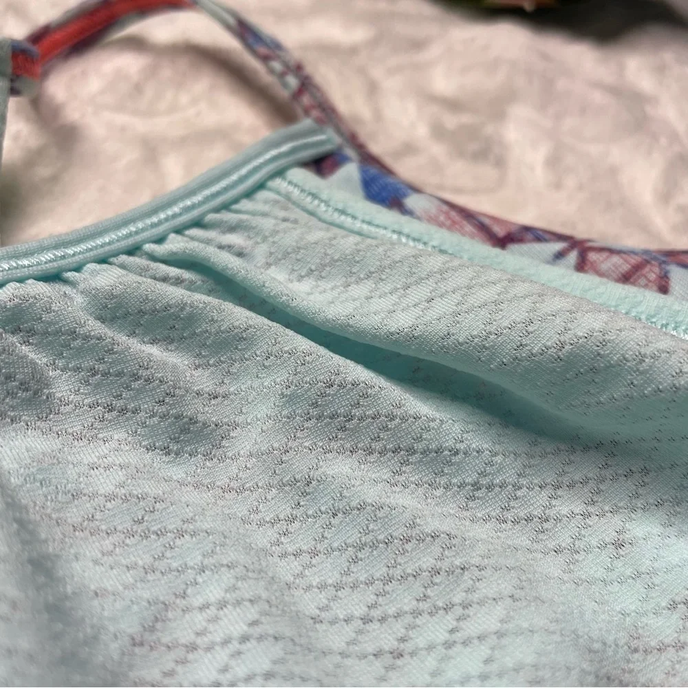 Ivivva Lululemon Girls Double Dutch Double Layer Tank Top in Aqua NWT Size 10